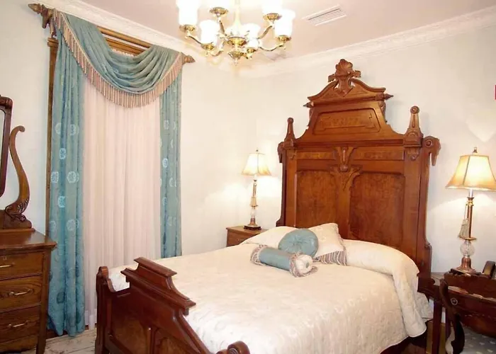 The Hotel Magnolia