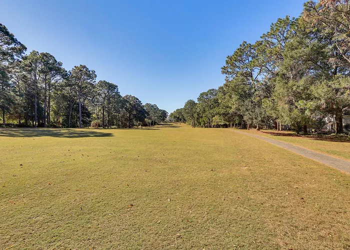 Eastern Shore Golf Studio, Close To Hospitals!